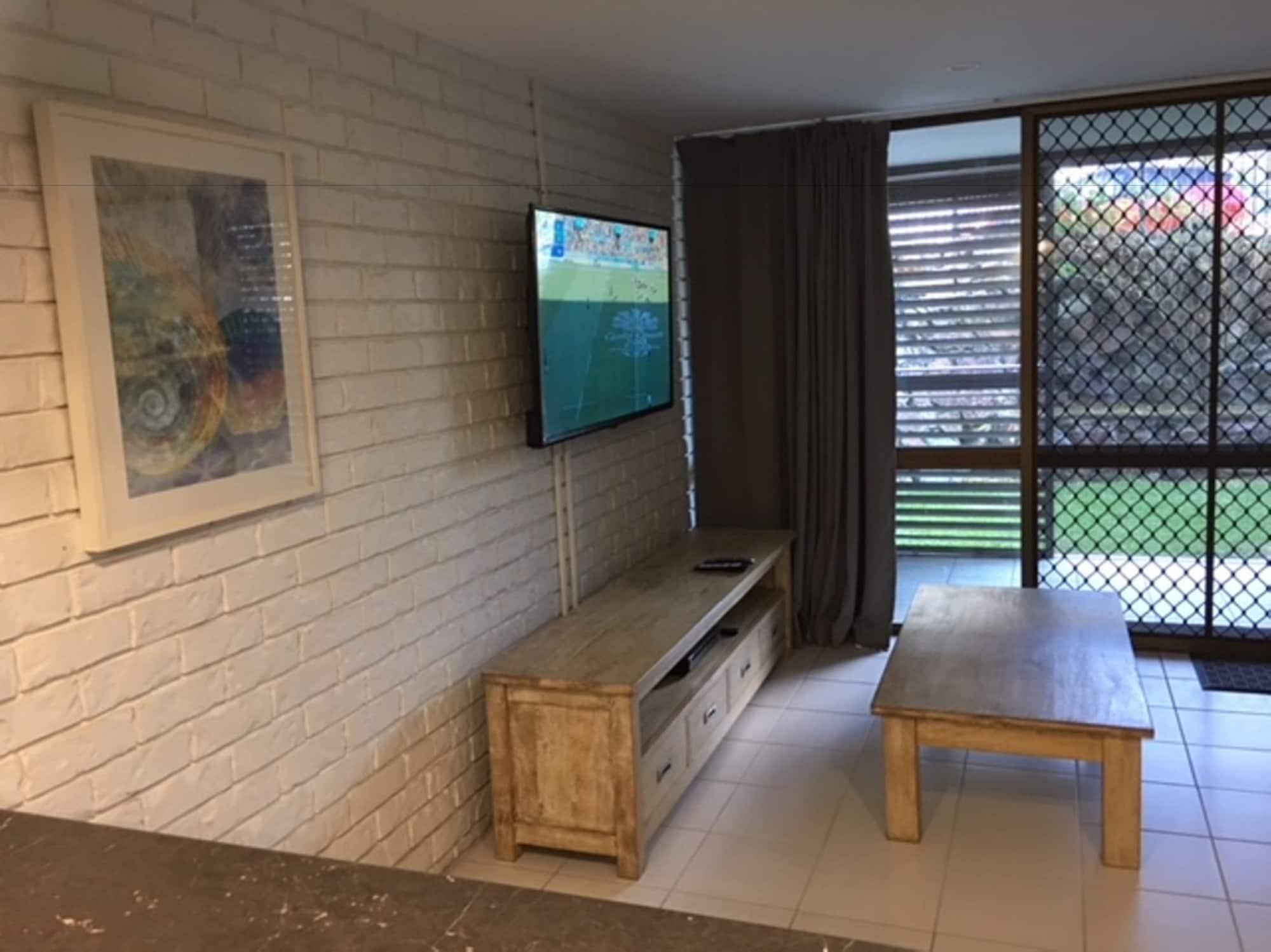 Merrima Court Holidays Caloundra Buitenkant foto
