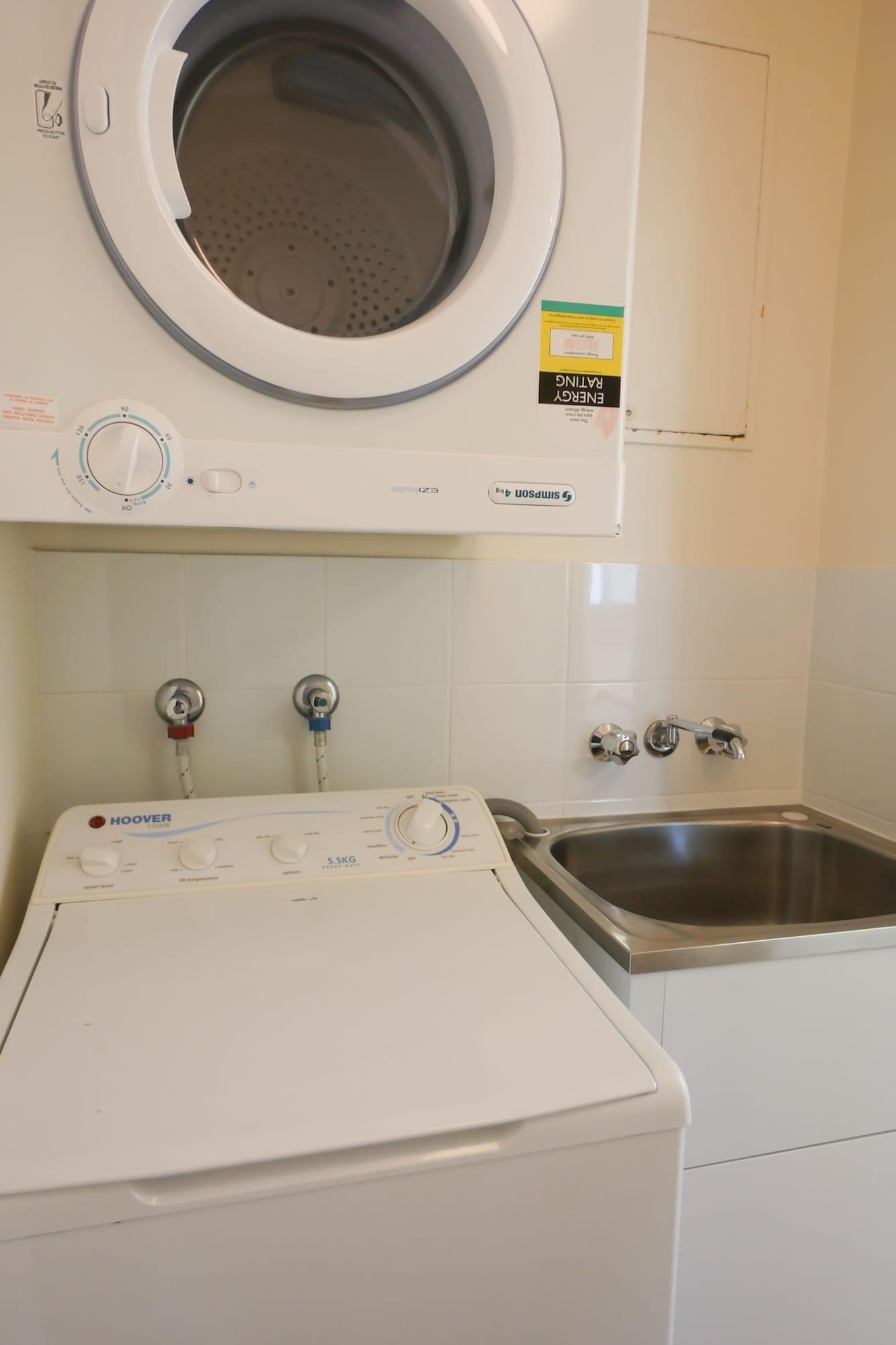 Merrima Court Holidays Caloundra Buitenkant foto