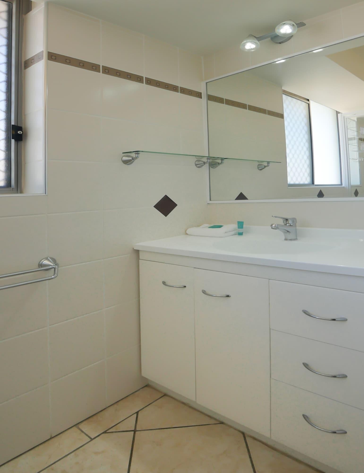 Merrima Court Holidays Caloundra Buitenkant foto