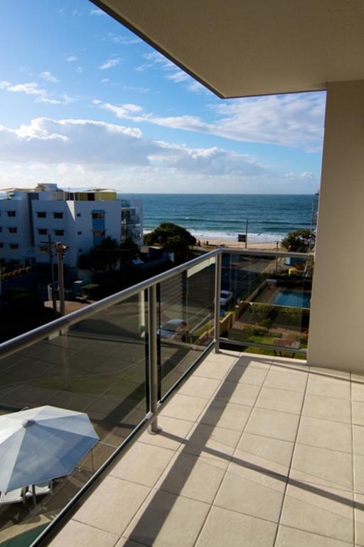 Merrima Court Holidays Caloundra Buitenkant foto