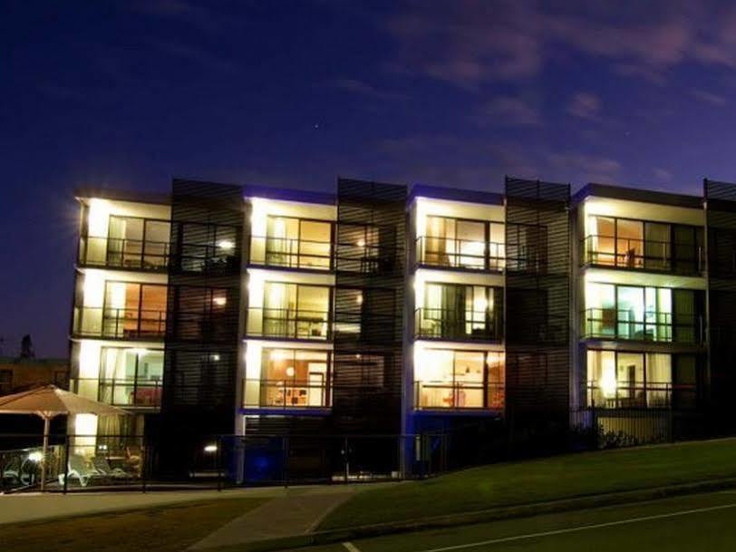 Merrima Court Holidays Caloundra Buitenkant foto