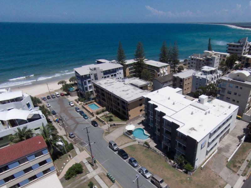 Merrima Court Holidays Caloundra Buitenkant foto