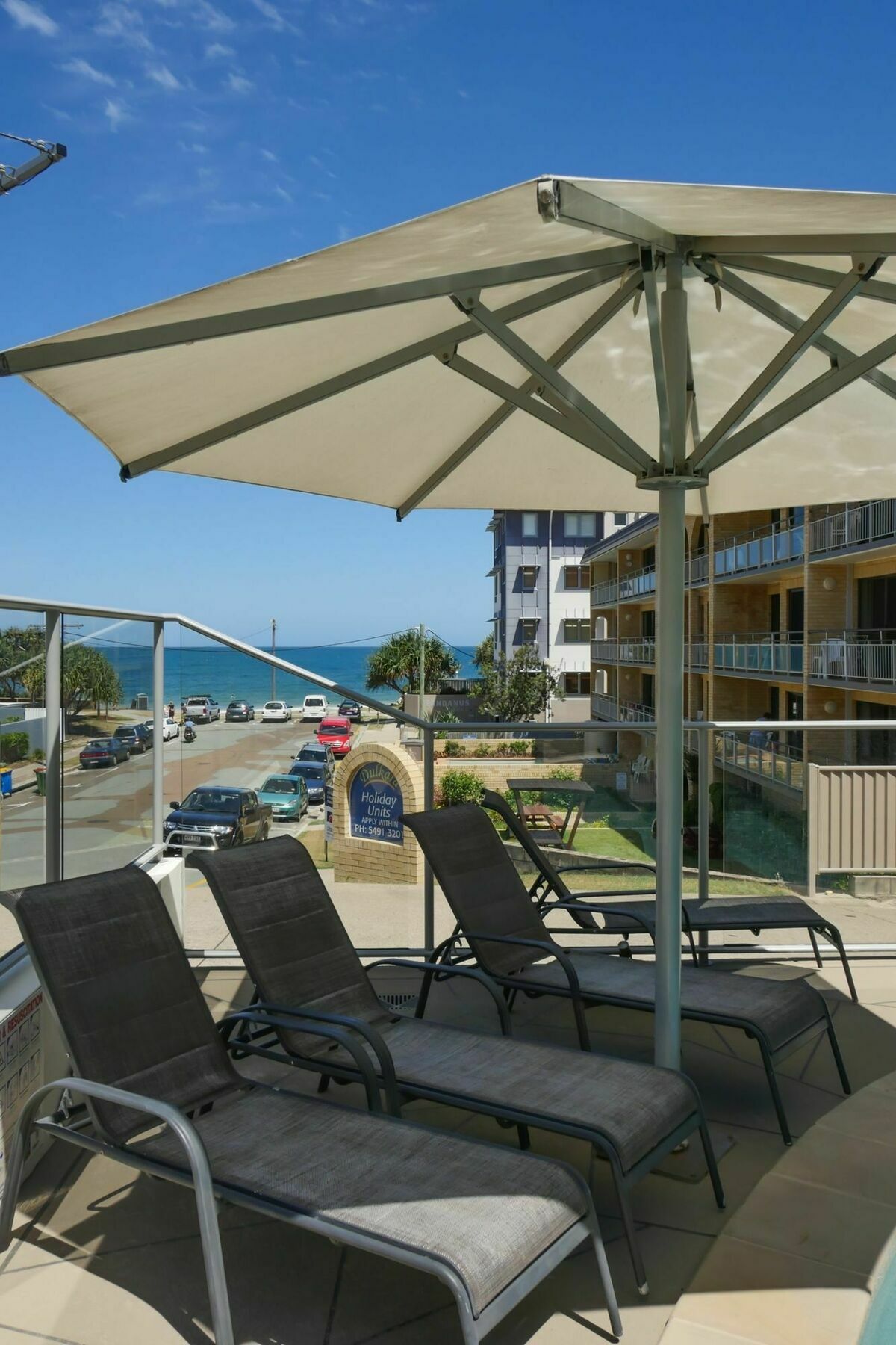 Merrima Court Holidays Caloundra Buitenkant foto