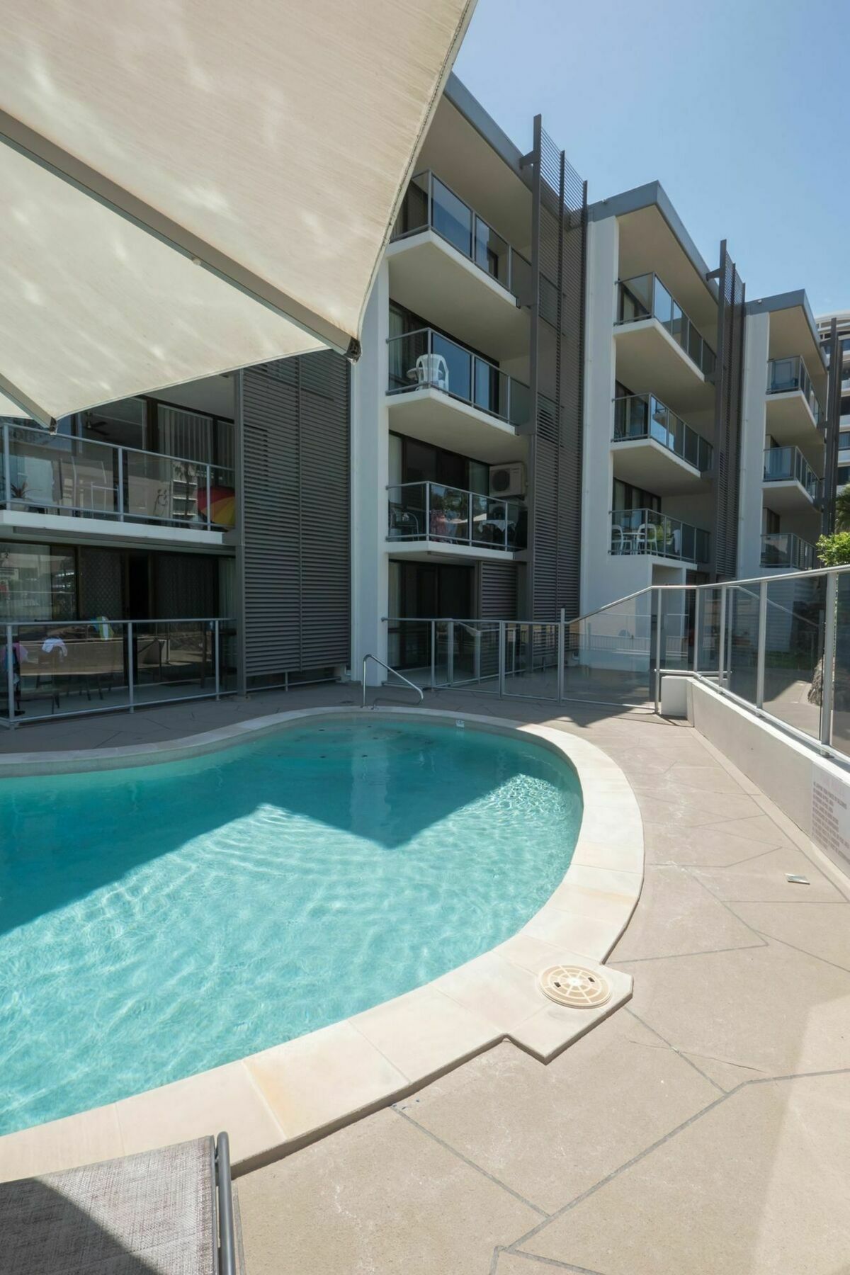 Merrima Court Holidays Caloundra Buitenkant foto